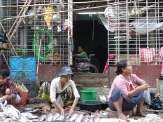 market scene in Yangon
