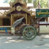 horses cart in Bagan